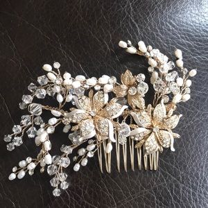 Bridal hairpiece